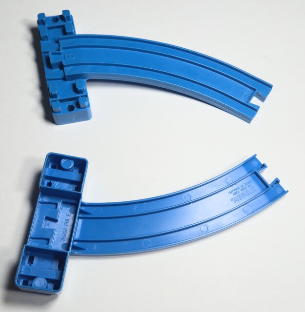 2016 japan plarail rail slope_curve_rail thomas_and_bertie_rainbow_bridge_set tomy toy // 3574x3657 // 2.5MB