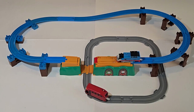 2016 bertie car japan plarail rail set thomas thomas_and_bertie_rainbow_bridge_set thomas_the_tank_engine tomy toy train video // 1674x970, 13.8s // 3.1MB