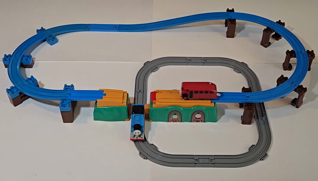 2016 bertie car japan plarail rail set thomas thomas_and_bertie_rainbow_bridge_set thomas_the_tank_engine tomy toy train video // 1662x948, 14s // 2.7MB
