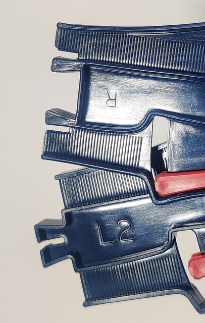 1993 molding_mark north_america tomy tomytrain tunnel_sound_train_set turnout_rail // 946x1493 // 617KB