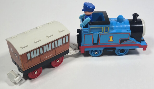 1996 clarabel doll north_america thomas thomas_the_tank_engine tomy tomytrain toy train tt_thomas_basic_set // 4101x2374 // 2.0MB