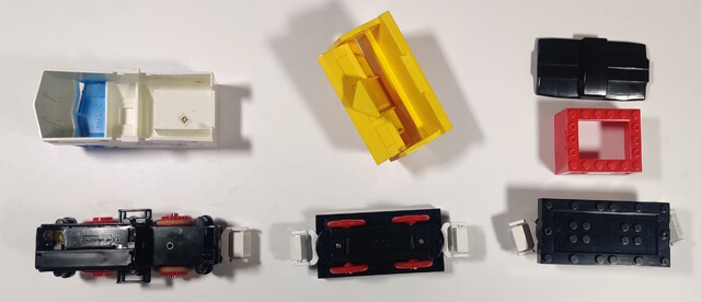 1993 battery_compartment chassis disassembly north_america power_car tomy tomytrain toy train tt_log_n_load_set // 3236x1396 // 708KB