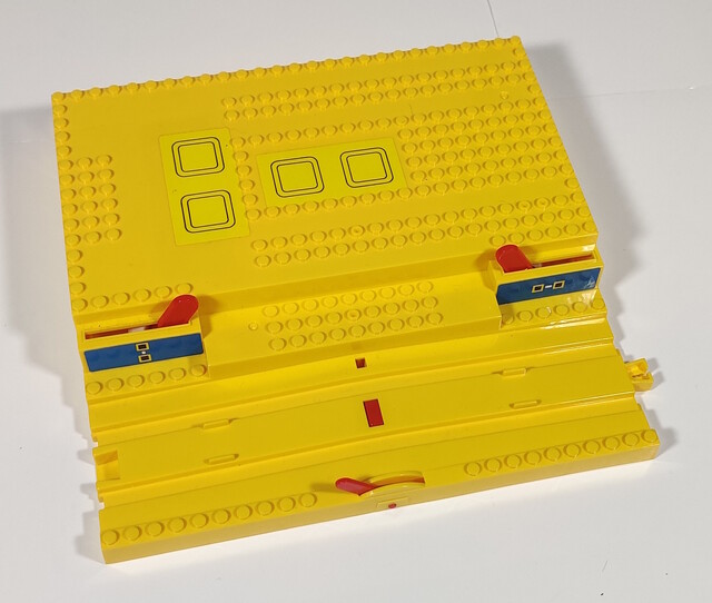 1993 accessory component north_america tomy tomytrain toy tt_freight_station tt_log_n_load_set // 1872x1586 // 691KB