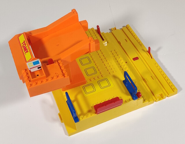 1993 accessory component north_america tomy tomytrain toy tt_freight_station tt_log_n_load_set // 1958x1530 // 700KB