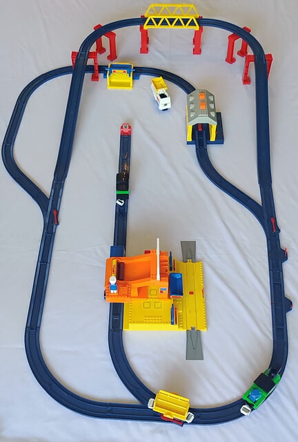 1992 accessory doll europe rail set tomy tomytrain toy train tt_tomytrain_3_(1991) video // 886x1310, 88.1s // 18MB