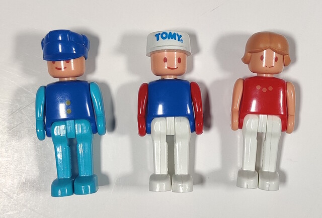 1993 doll north_america tomy tomytrain toy tt_great_freight_train_set // 1504x1021 // 412KB