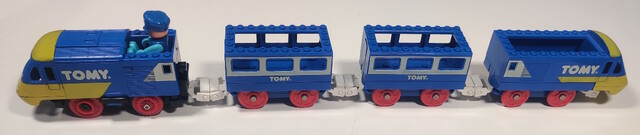 1992 doll europe power_car tomy tomytrain toy train tt_inter-city // 3787x798 // 656KB