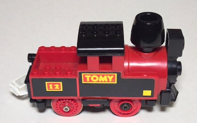1991 europe power_car tomy tomytrain toy train // 3638x2270 // 1.6MB