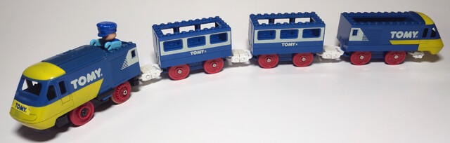 1991 doll europe tomy tomytrain toy train tt_inter-city // 7883x2516 // 3.4MB