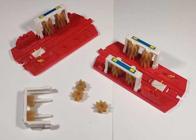 accessory repair tomy tomytrain train_wash // 2312x1653 // 927KB