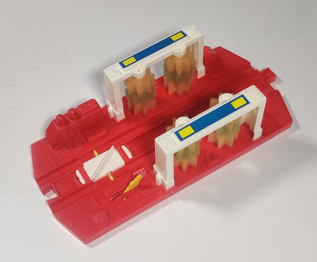 accessory tomy tomytrain toy train_wash // 2001x1652 // 842KB